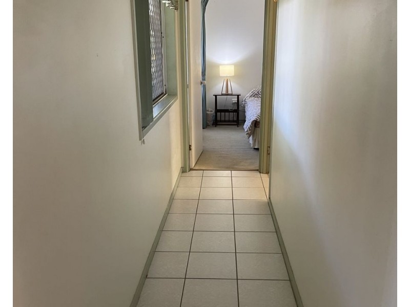 6 London Court, Mount Louisa QLD 4814