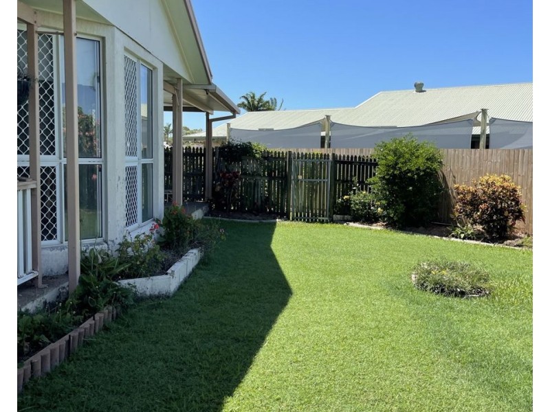 6 London Court, Mount Louisa QLD 4814