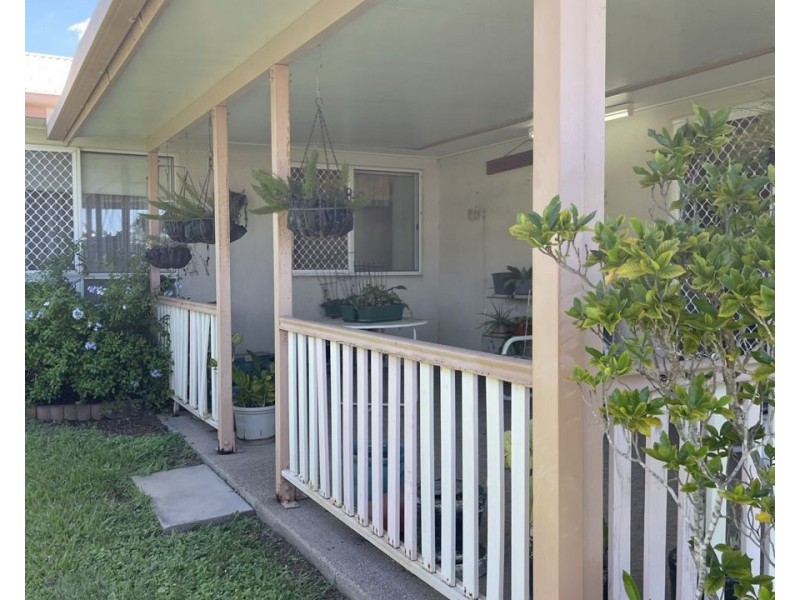 6 London Court, Mount Louisa QLD 4814