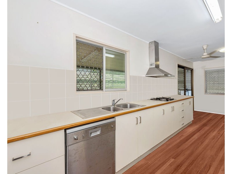 11 Lumeah Street, Cranbrook QLD 4814