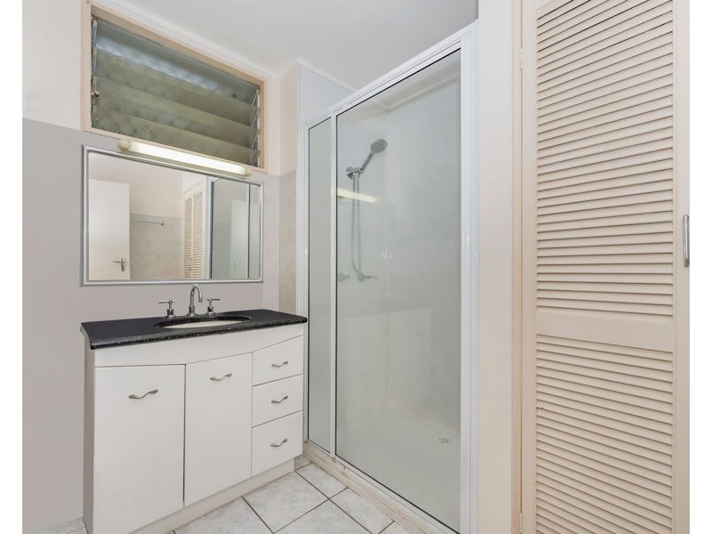 11 Lumeah Street, Cranbrook QLD 4814