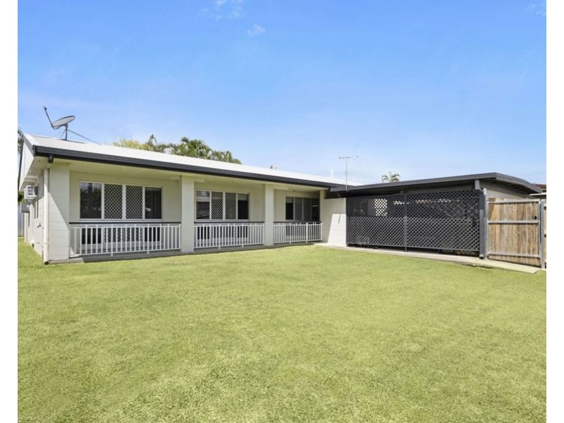 17 Malbon Road, Kirwan QLD 4817