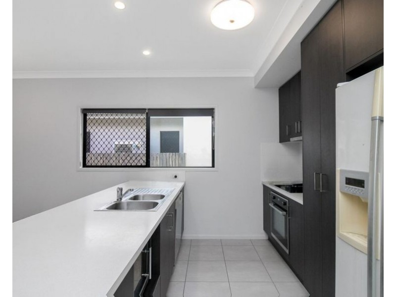 10 Langdale Street, Shaw QLD 4818