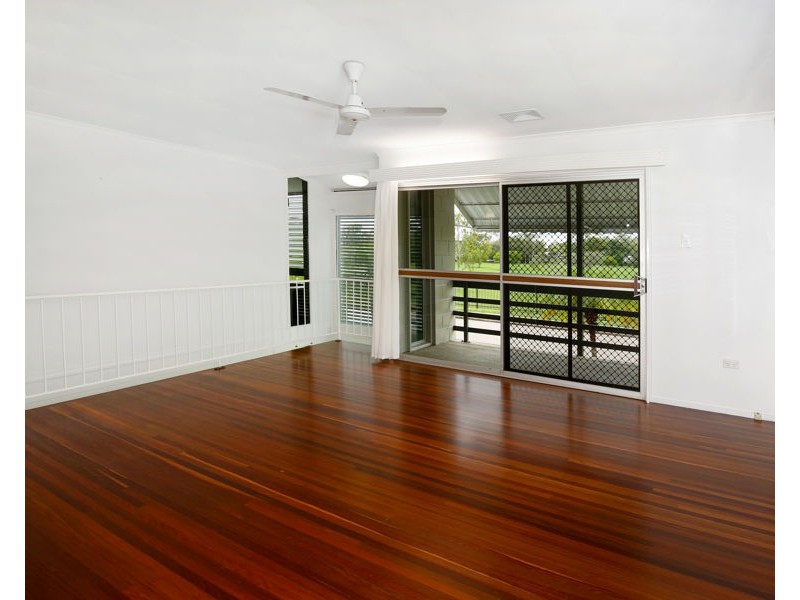 17 Jandera Street, Cranbrook QLD 4814