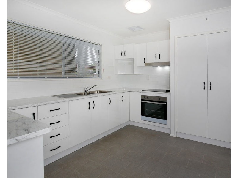 17 Jandera Street, Cranbrook QLD 4814