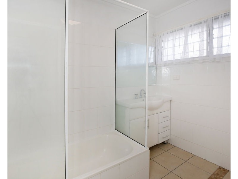 17 Jandera Street, Cranbrook QLD 4814