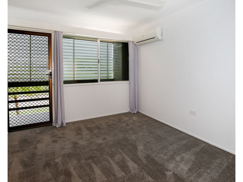 17 Jandera Street, Cranbrook QLD 4814