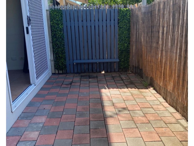 3/139 Eyre Street, North Ward QLD 4810