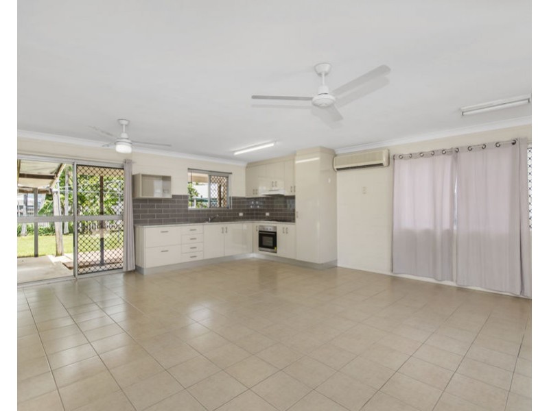29 Palm Drive, Deeragun QLD 4818
