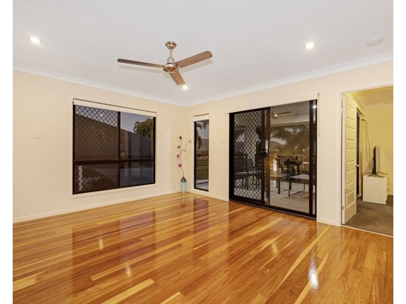 13 Knox Court, Mount Louisa QLD 4814