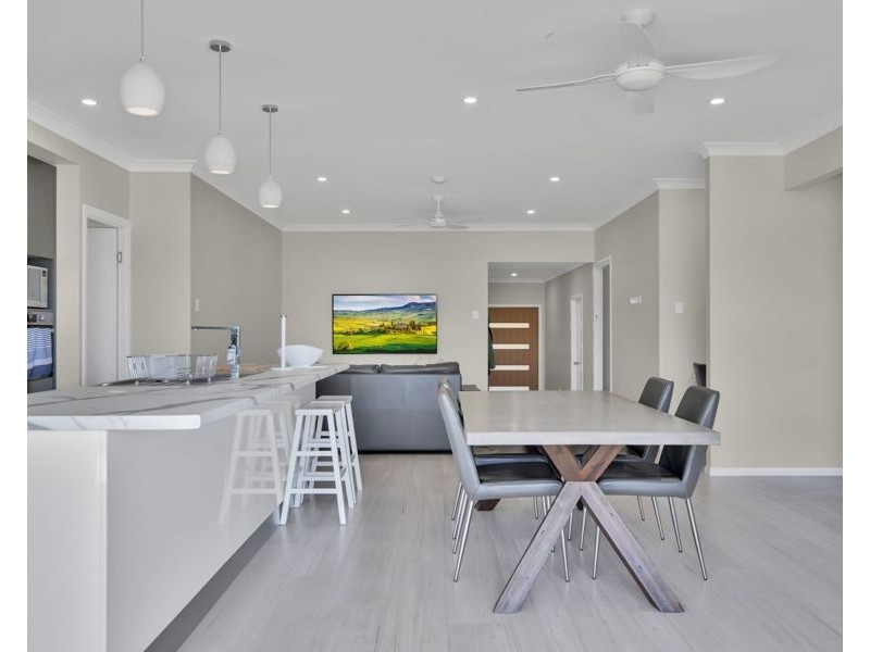 12 Dune Parade, Bushland Beach QLD 4818