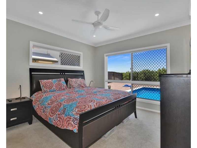 12 Dune Parade, Bushland Beach QLD 4818