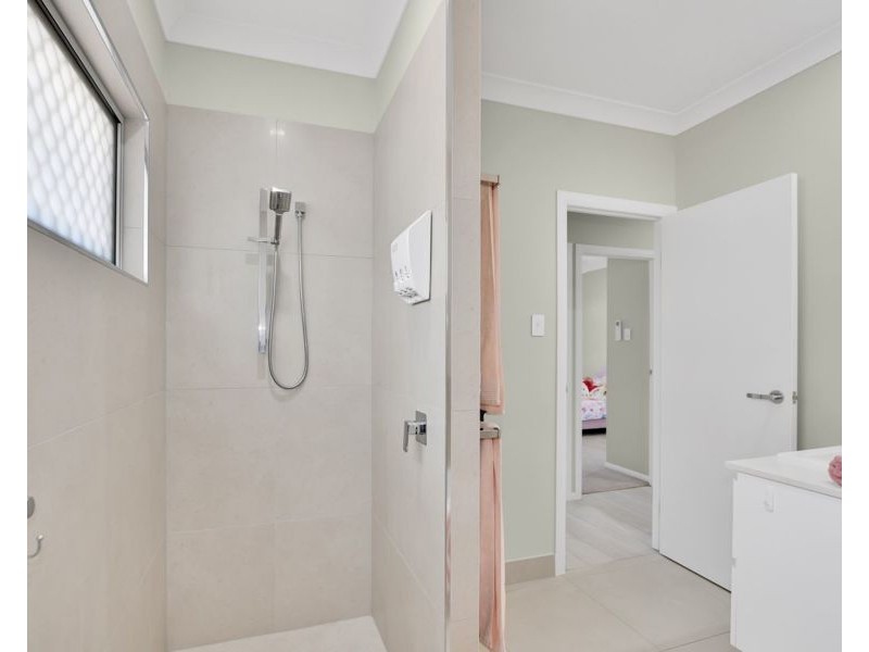 12 Dune Parade, Bushland Beach QLD 4818