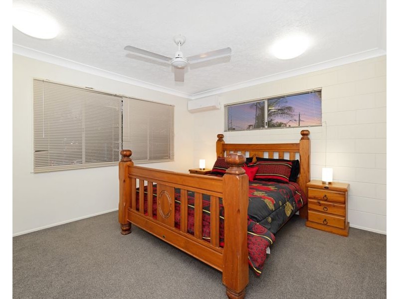 399 Ross River Road, Cranbrook QLD 4814