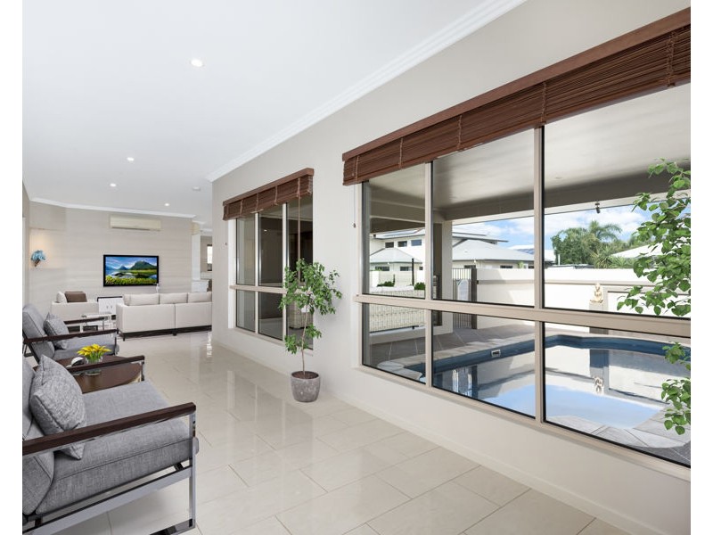 40 Springbrook Parade, Idalia QLD 4811