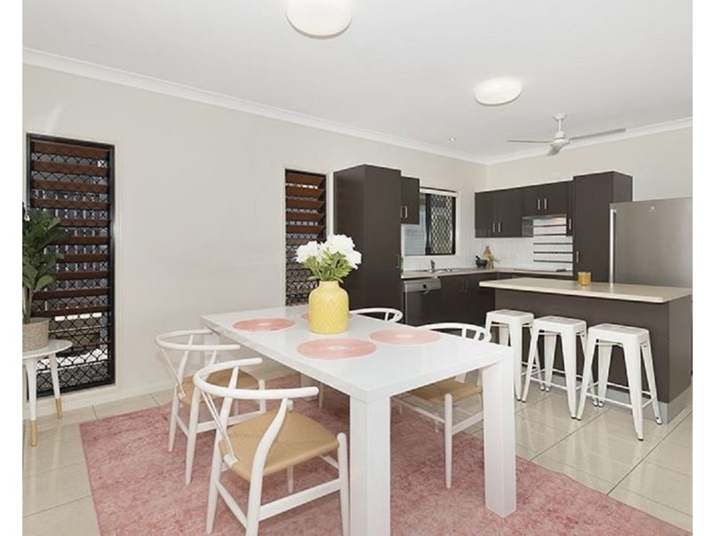 24 Strathburn Street, Mount Louisa QLD 4814