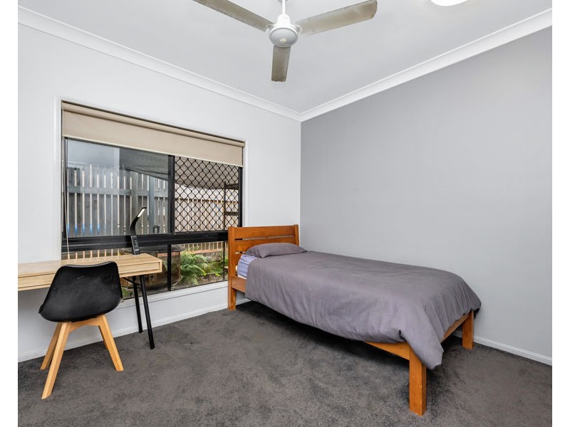24 Strathburn Street, Mount Louisa QLD 4814