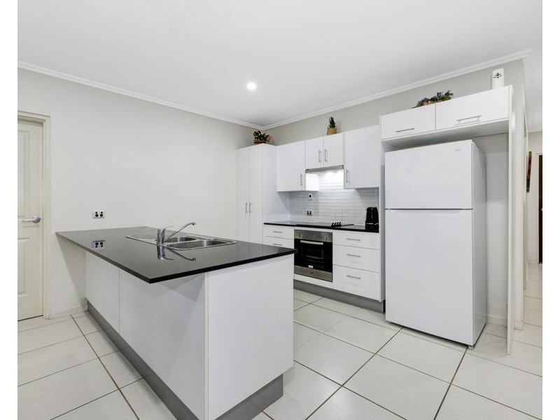 13 Shark Court, Mount Louisa QLD 4814