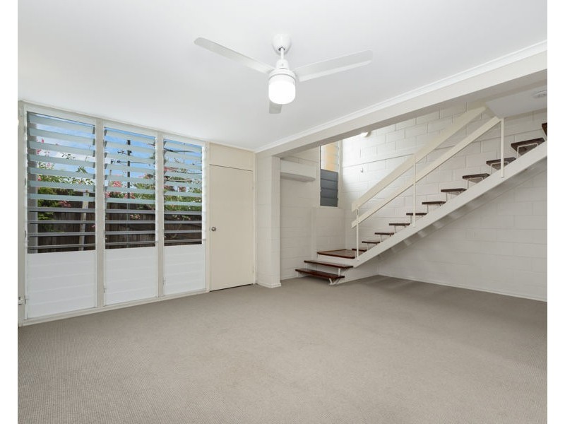 1/317 Stanley Street, North Ward QLD 4810