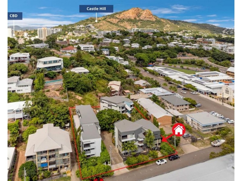 4/11 Carter Street, North Ward QLD 4810