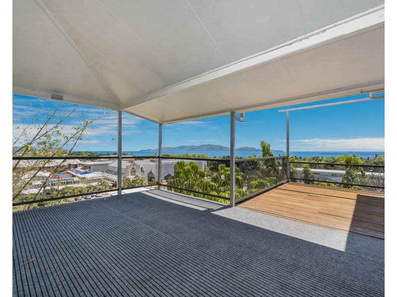 9 Mitchell Street, North Ward QLD 4810