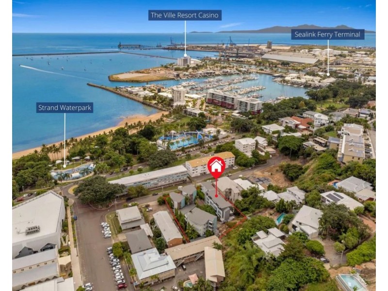 1/9 Carter Street, North Ward QLD 4810