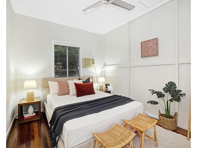1/3 Barron Street, West End QLD 4810
