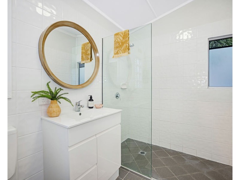 1/3 Barron Street, West End QLD 4810