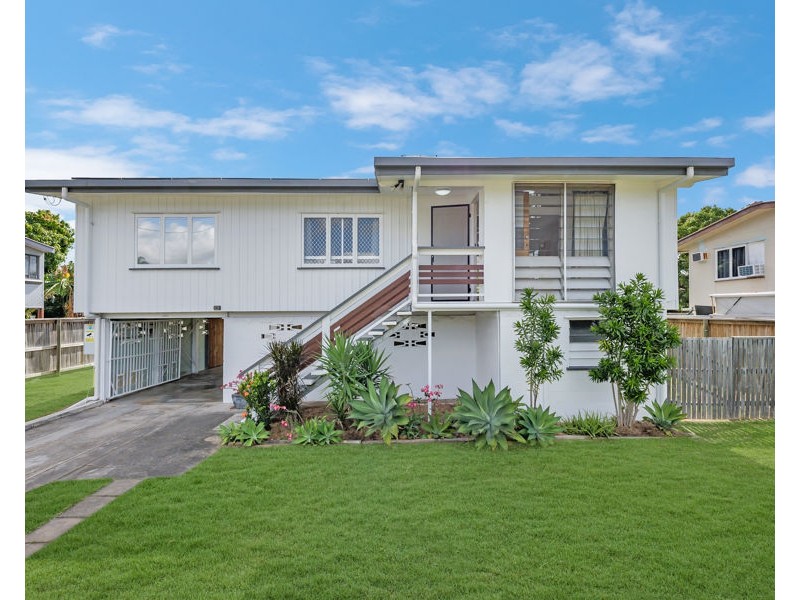 25 Undara Avenue, Cranbrook QLD 4814