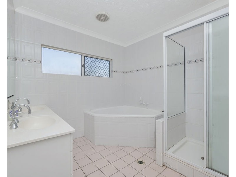 15 Petersen Court, Douglas QLD 4814