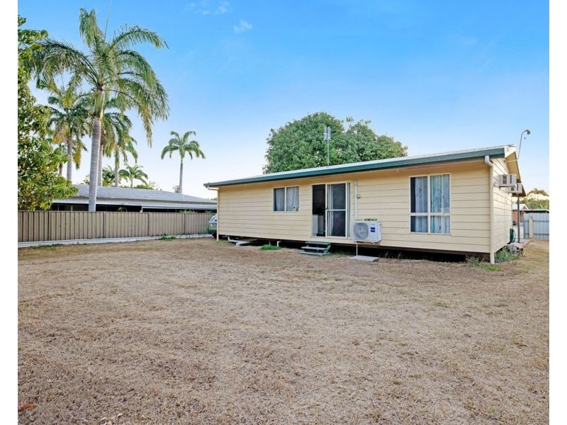 106 Miles Avenue, Kelso QLD 4815