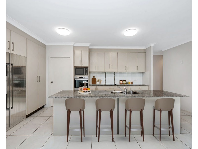 11 Baird Court, Bushland Beach QLD 4818