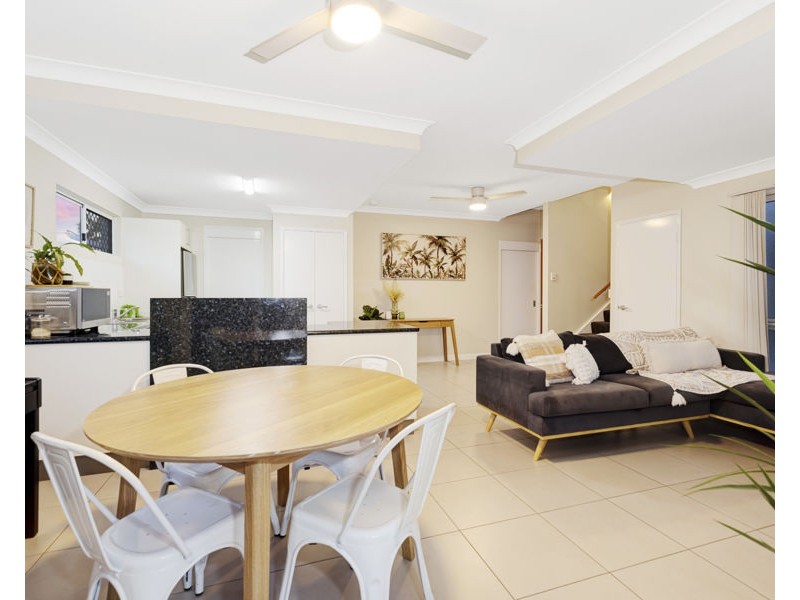 3/144 Queens Road, Hermit Park QLD 4812