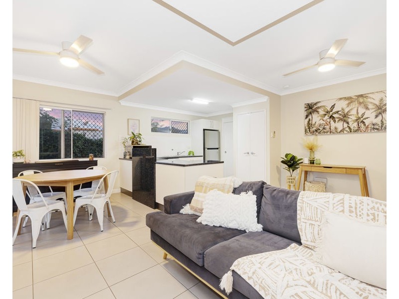3/144 Queens Road, Hermit Park QLD 4812