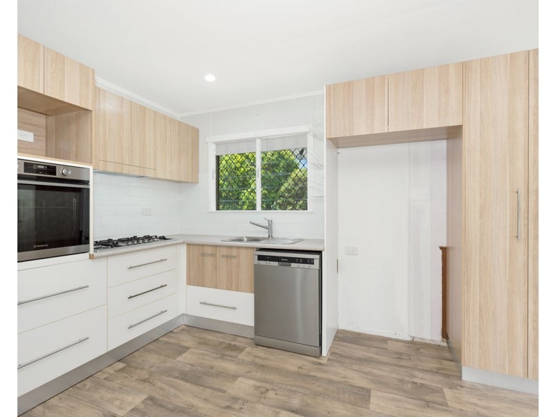 25 Undara Avenue, Cranbrook QLD 4814