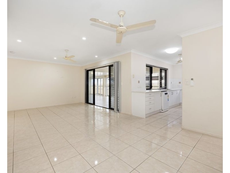 13 Afton Way, Mount Louisa QLD 4814