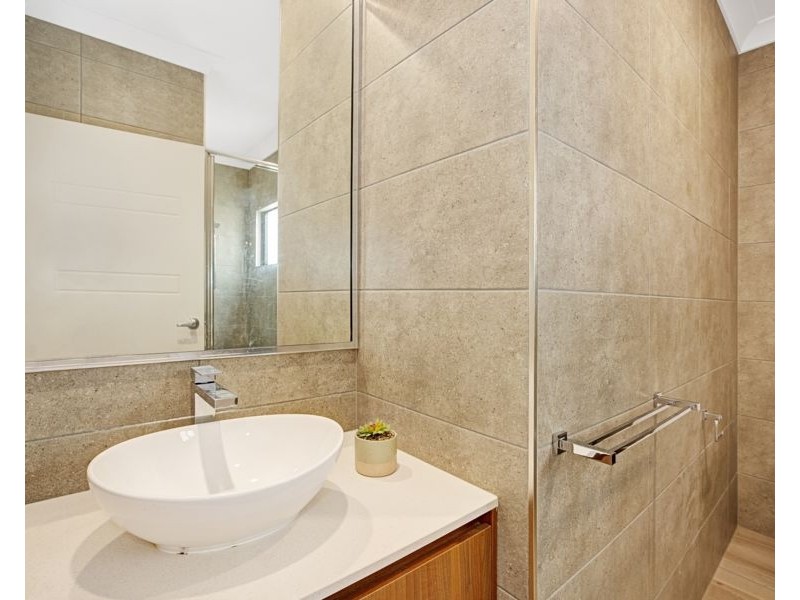 17 Castleview Lane, Garbutt QLD 4814