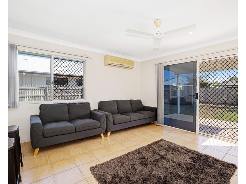 6 Wexford Crescent, Mount Low QLD 4818