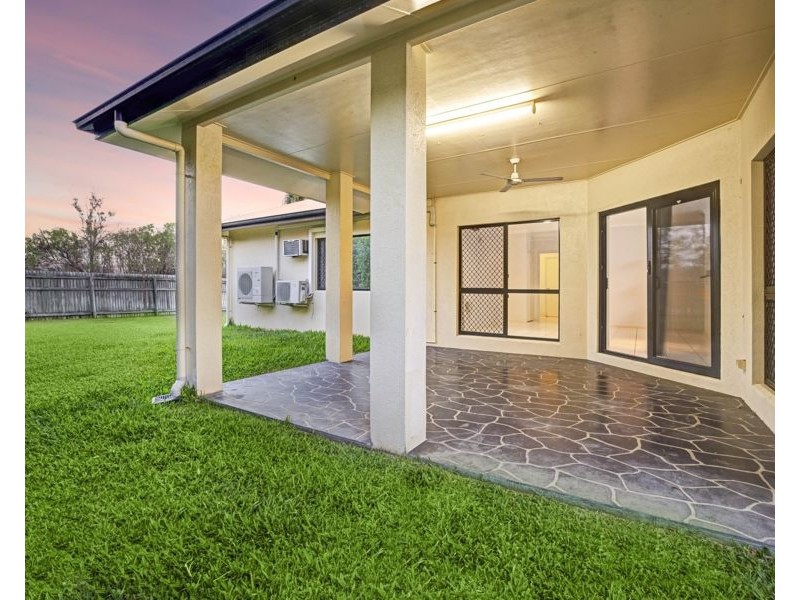 7 Calliandra Court, Mount Louisa QLD 4814
