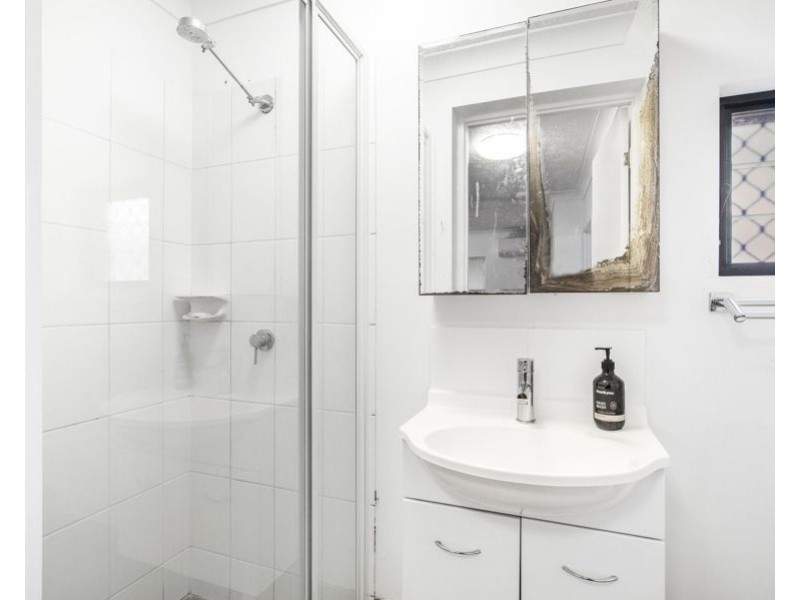 1/9 Carter Street, North Ward QLD 4810