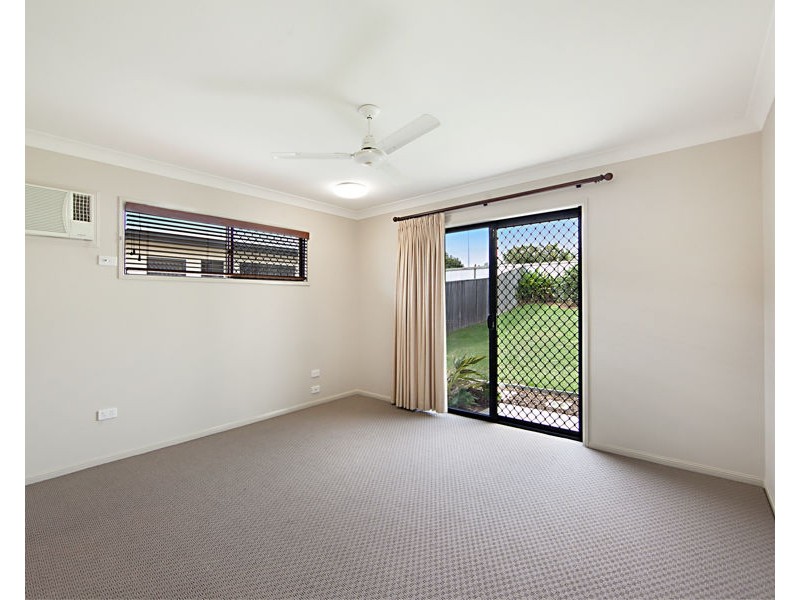 38 Dungurra Place, Bushland Beach QLD 4818