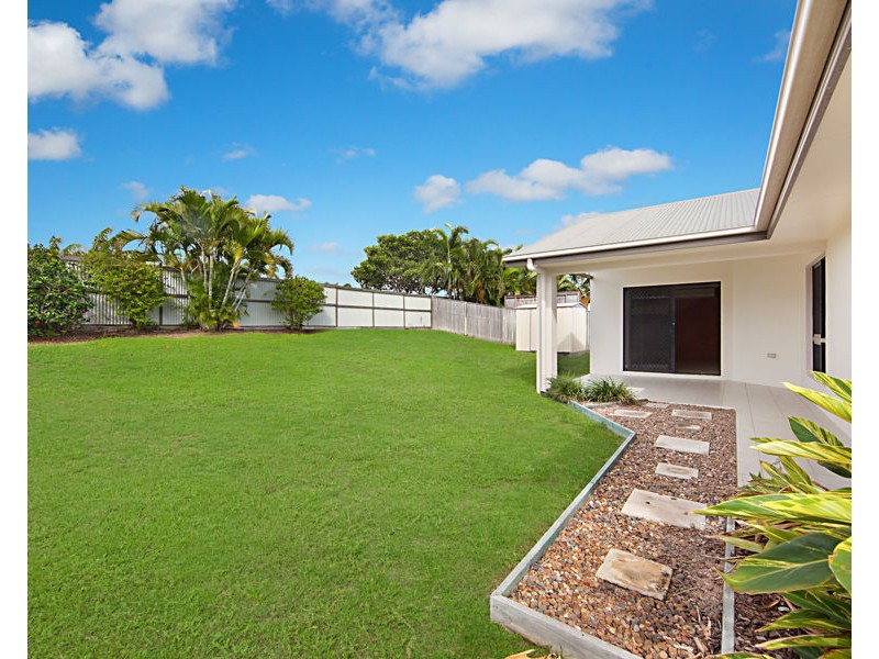 38 Dungurra Place, Bushland Beach QLD 4818