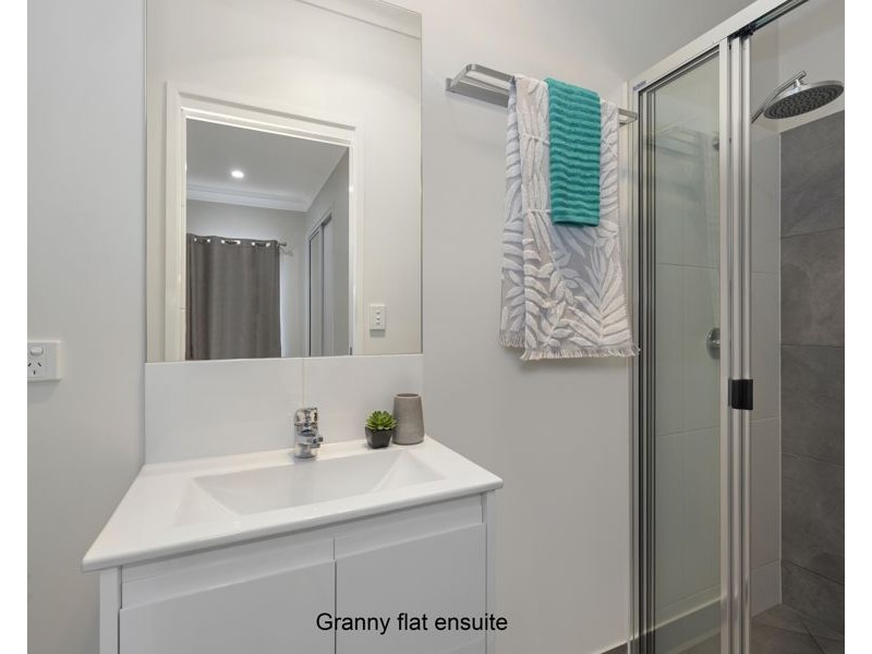 2a/7 Richard Street, Aitkenvale QLD 4814