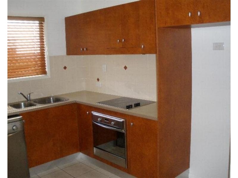 8 Silver Leaf Court, Douglas QLD 4814