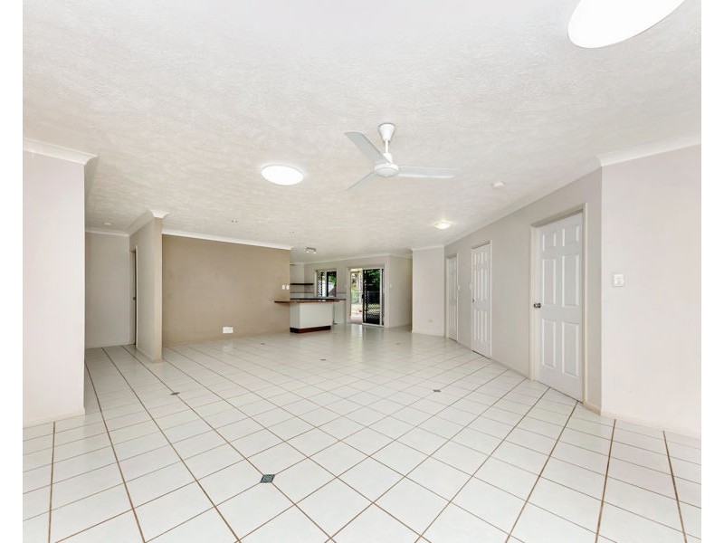 49 Templeton Crescent, Douglas QLD 4814