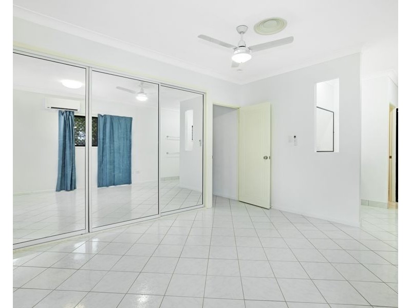 15 Moor Court, Kelso QLD 4815