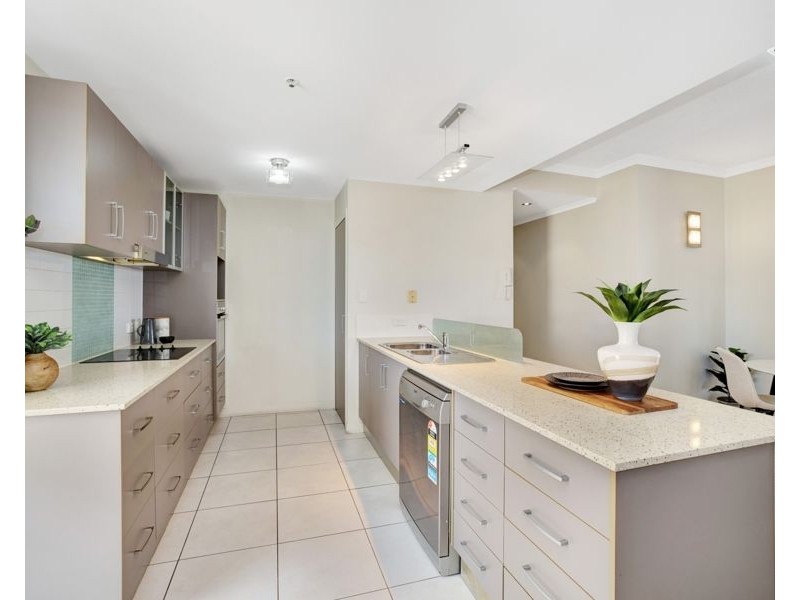 6/151-173 Sturt Street, Townsville City QLD 4810