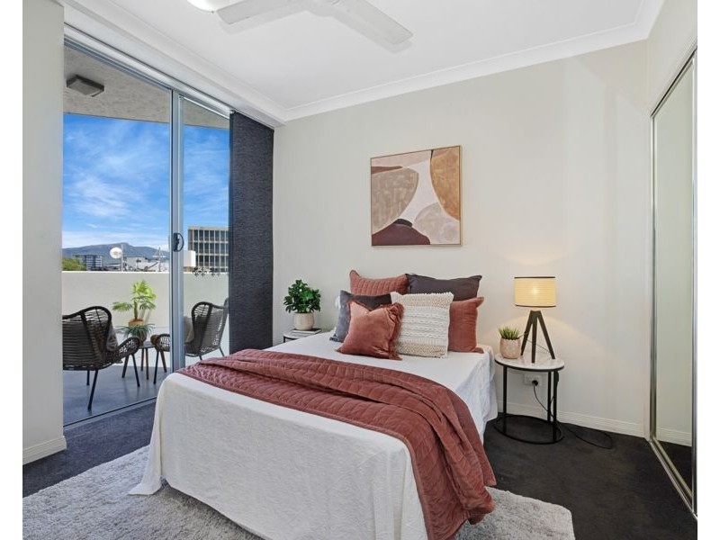 6/151-173 Sturt Street, Townsville City QLD 4810