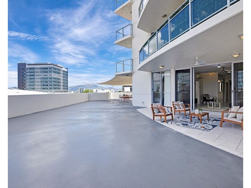 6/151-173 Sturt Street, Townsville City QLD 4810
