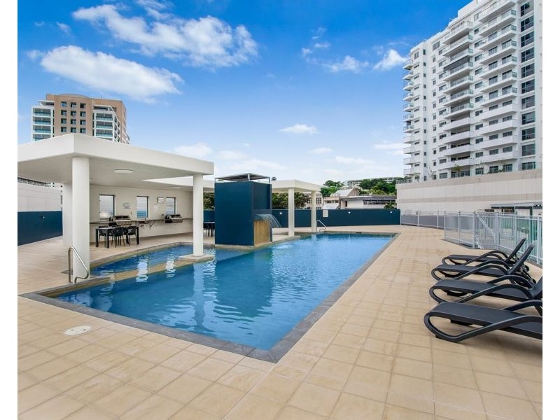 6/151-173 Sturt Street, Townsville City QLD 4810